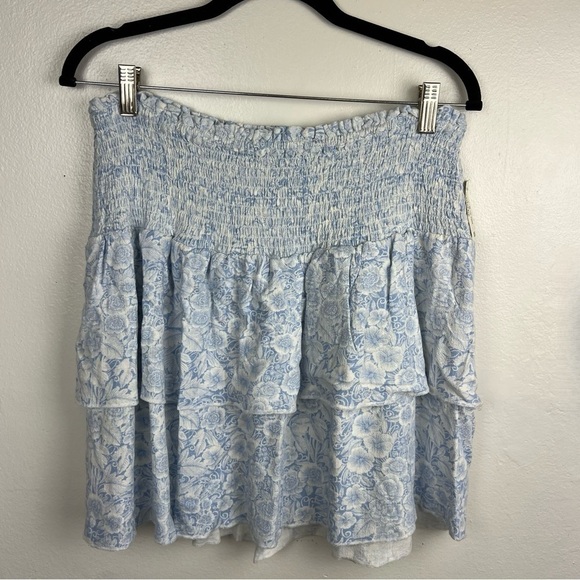 NWT Aeropostale Smocked Tiered Floral Skirt Size XL - Picture 1 of 5